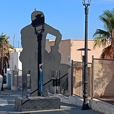 Encantadora Casa-Cueva En Pleno Barrio Alfarero De Nijar Bagian luar foto