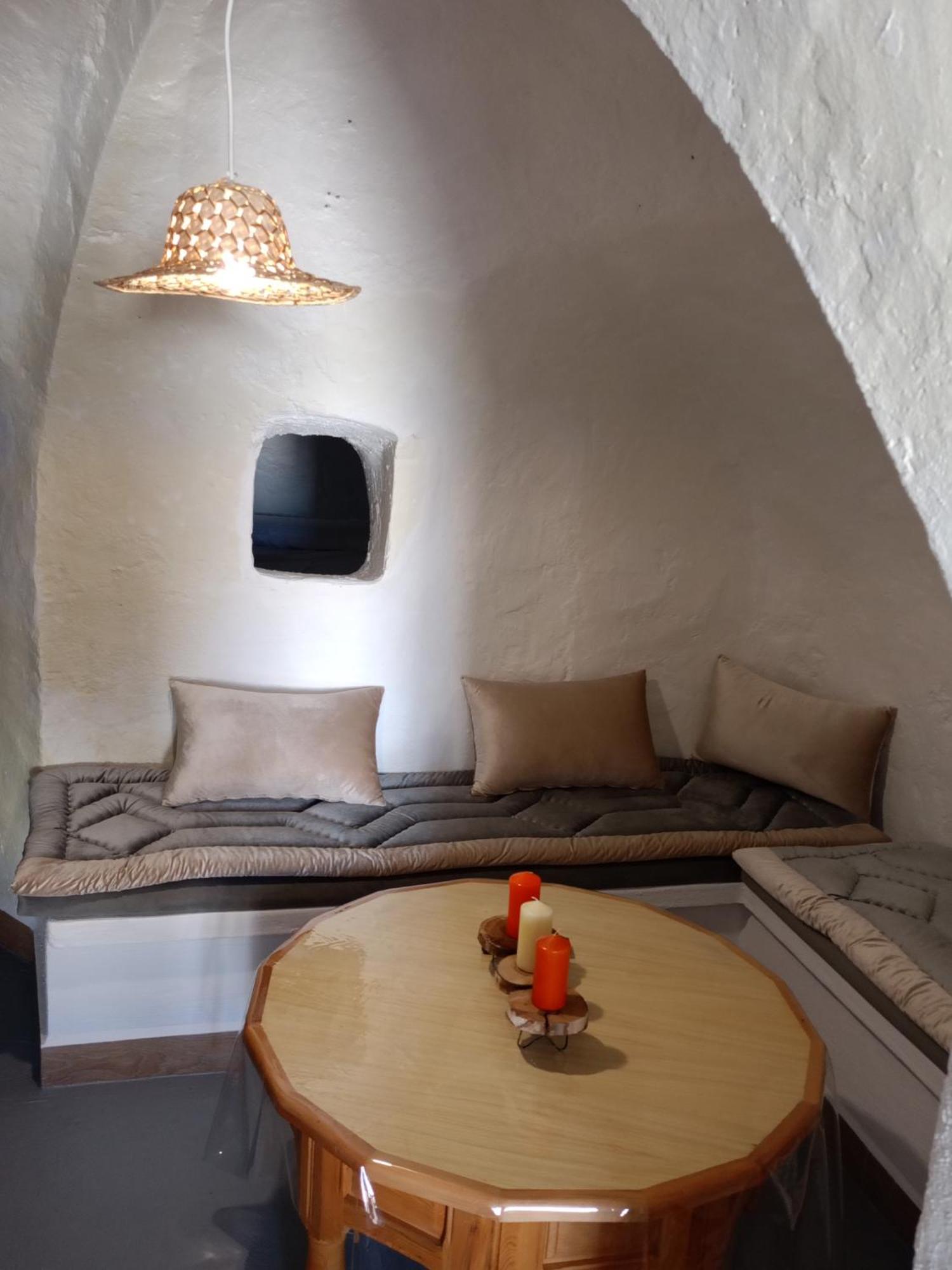 Encantadora Casa-Cueva En Pleno Barrio Alfarero De Nijar Bagian luar foto
