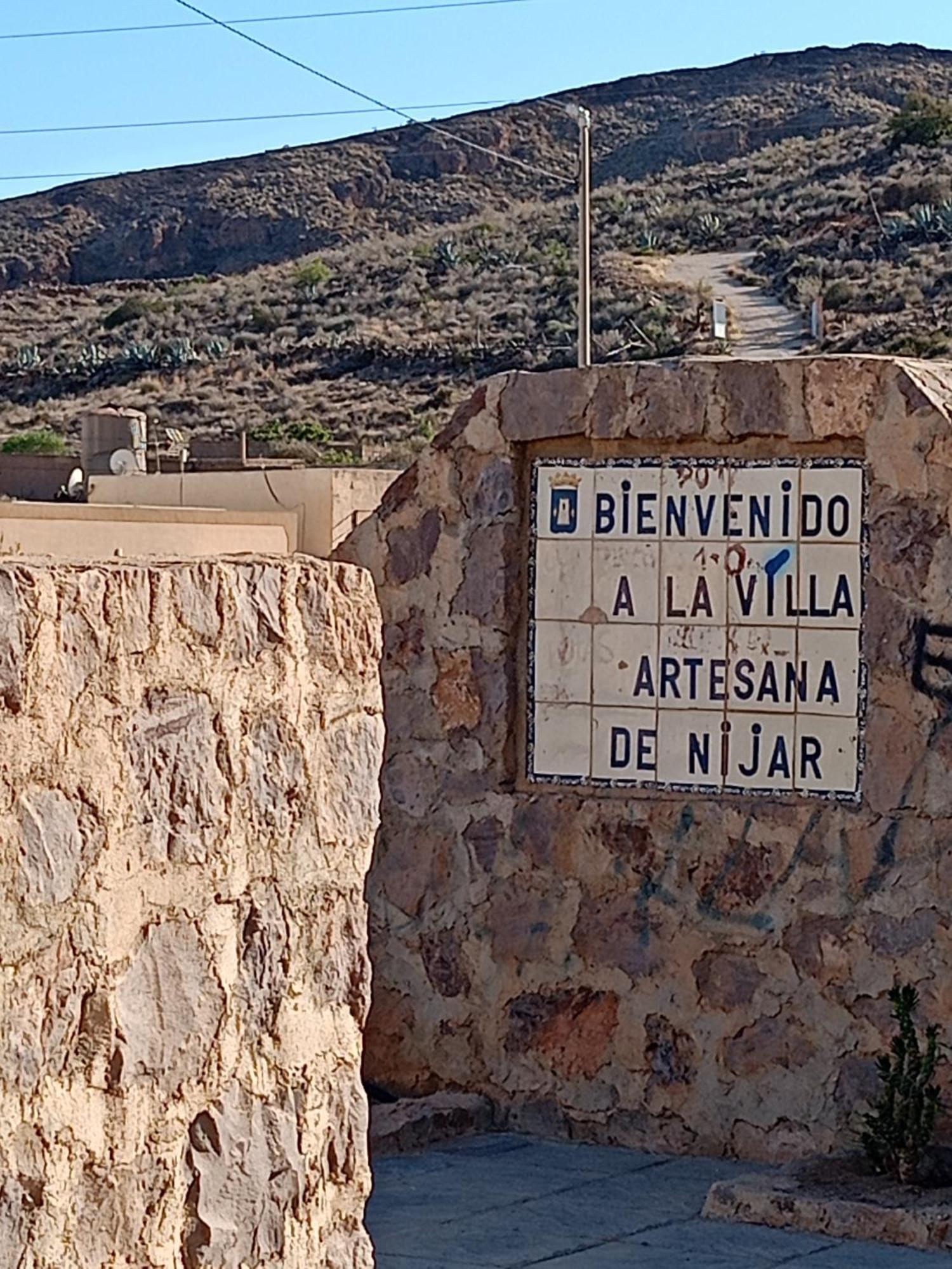 Encantadora Casa-Cueva En Pleno Barrio Alfarero De Nijar Bagian luar foto