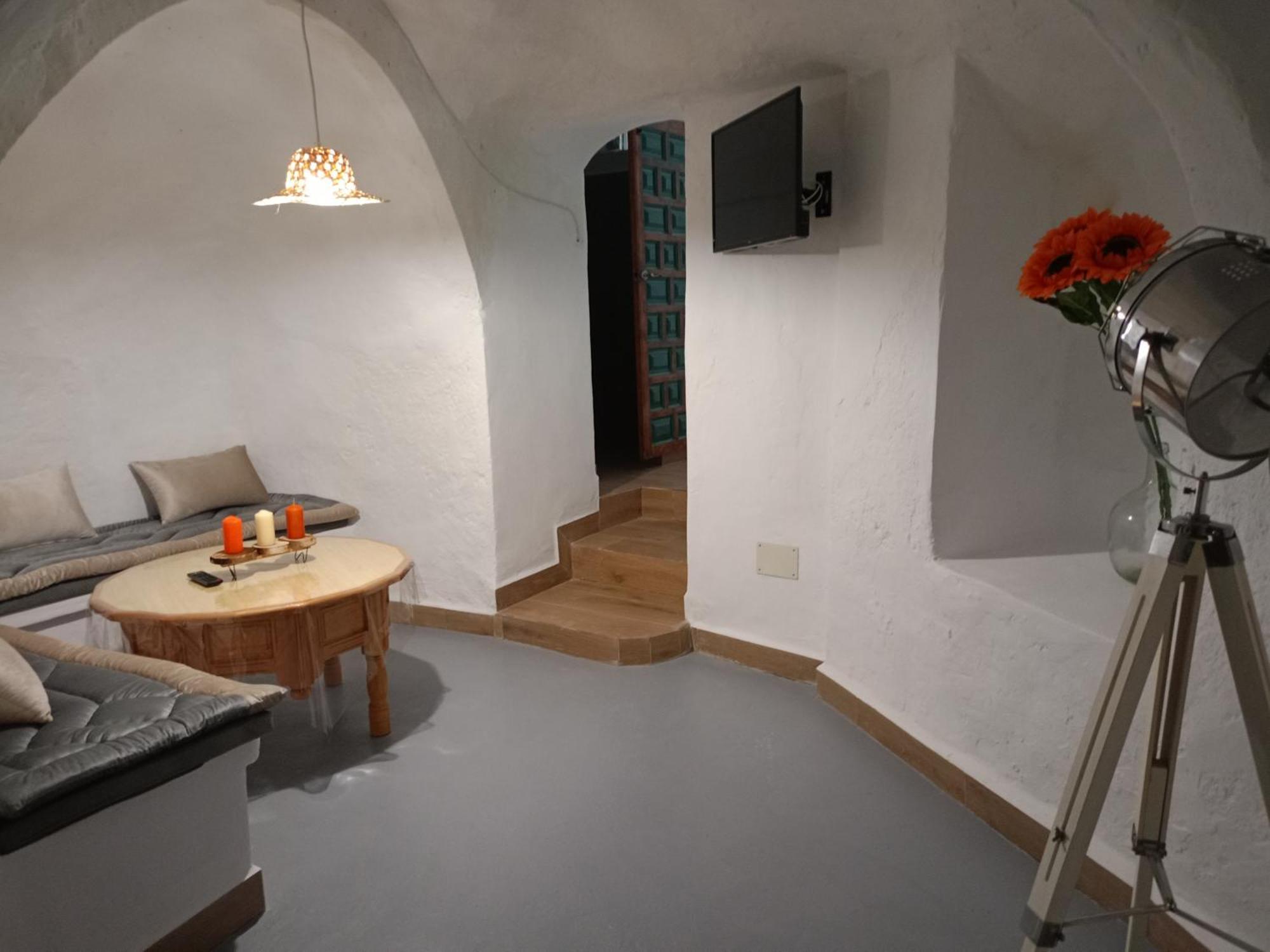 Encantadora Casa-Cueva En Pleno Barrio Alfarero De Nijar Bagian luar foto